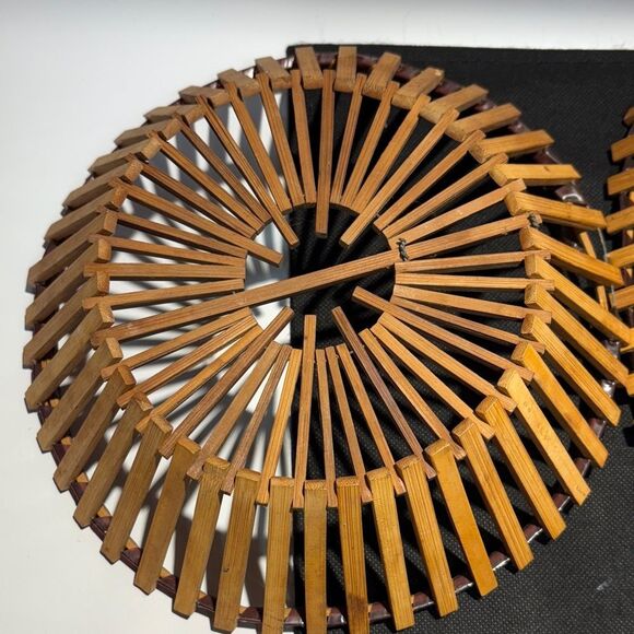 Elegant Brown Wooden Basket Set - Picture 6 of 8